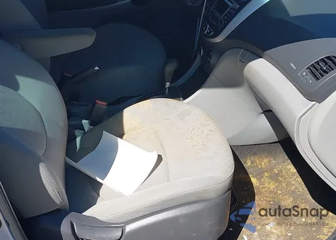 2014 Hyundai Accent Gs from USA, damaged, VIN KMHCT5AE2EU155365